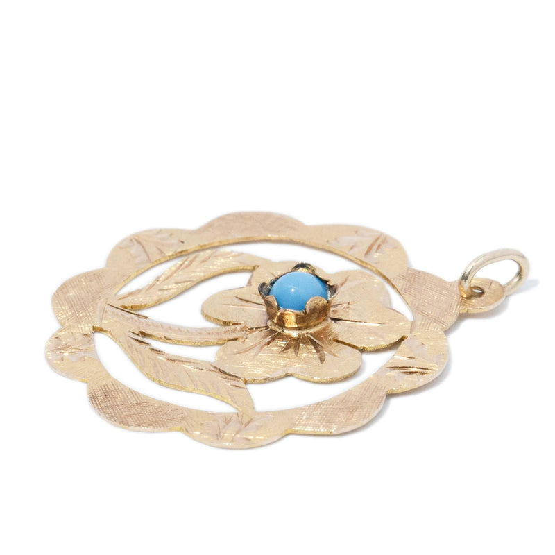 Vintage Circa 1970s Turquoise Flower Pendant 14 Carat Gold