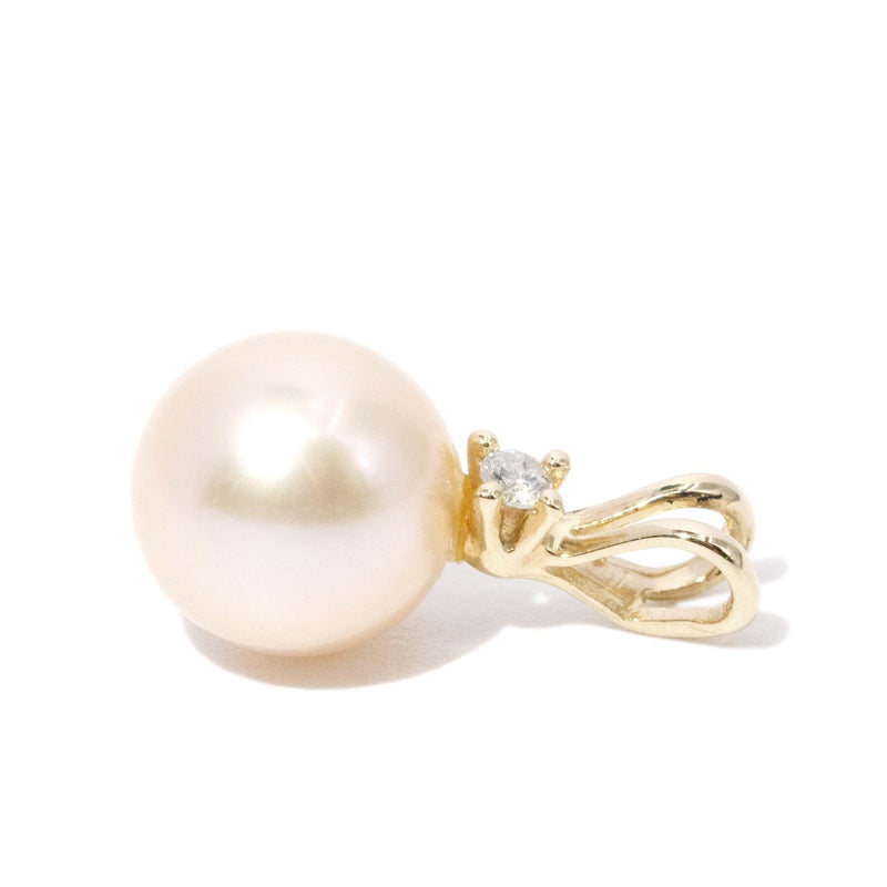 Vintage Circa 1990s Pearl & Diamond Pendant 14 Carat Yellow Gold