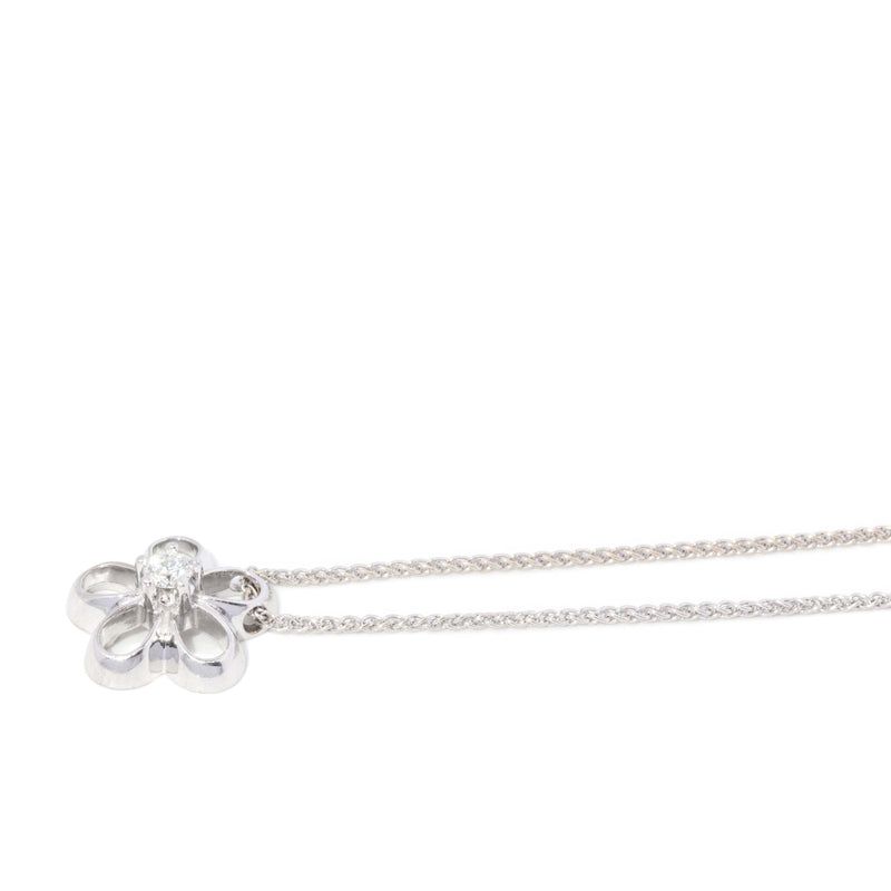 Contemporary Diamond Flower Pendant & Chain 18 Carat White Gold