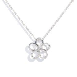 Contemporary Diamond Flower Pendant & Chain 18 Carat White Gold