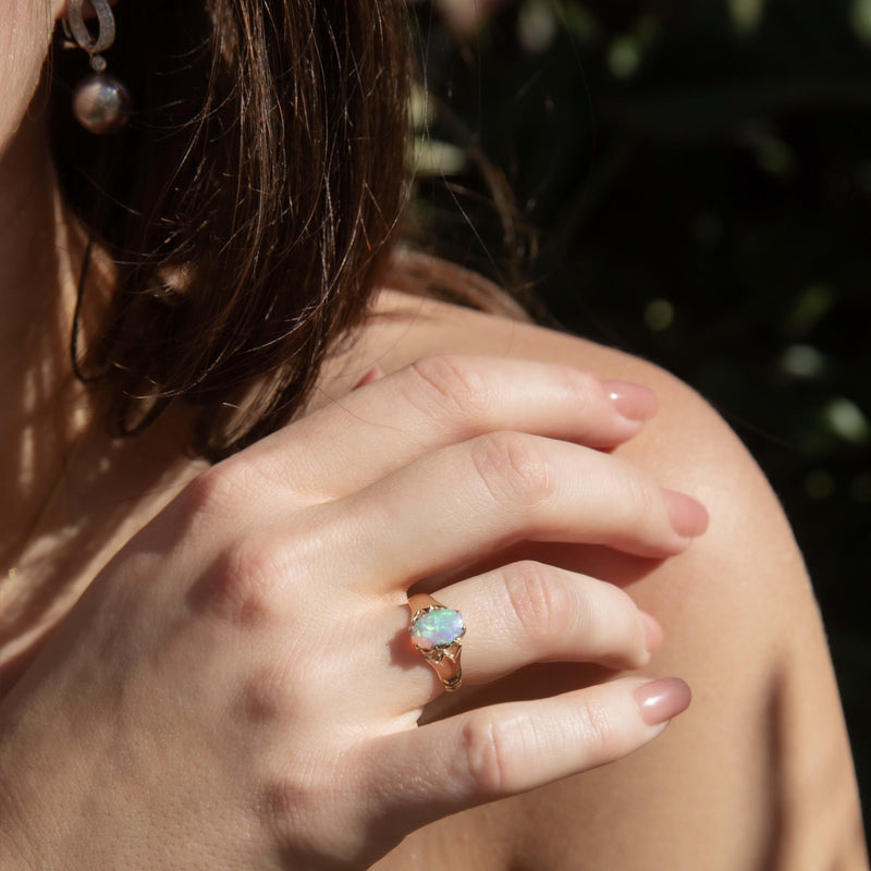 Antique 1920s Solid Oval Crystal Opal Gypsy Ring 15 Carat Gold