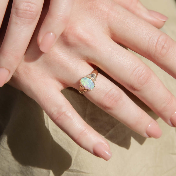 Antique 1920s Solid Oval Crystal Opal Gypsy Ring 15 Carat Gold
