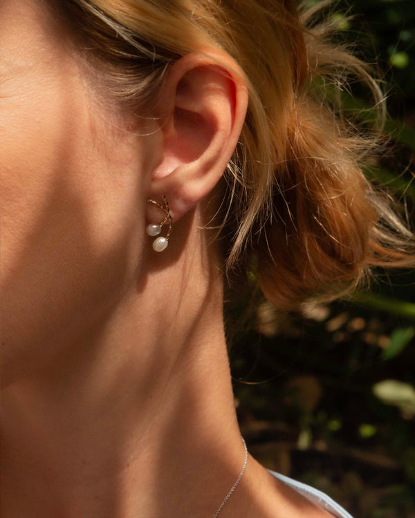 Tiera Twin Pearl Twist Studs 14ct Gold Earrings Imperial Jewellery 