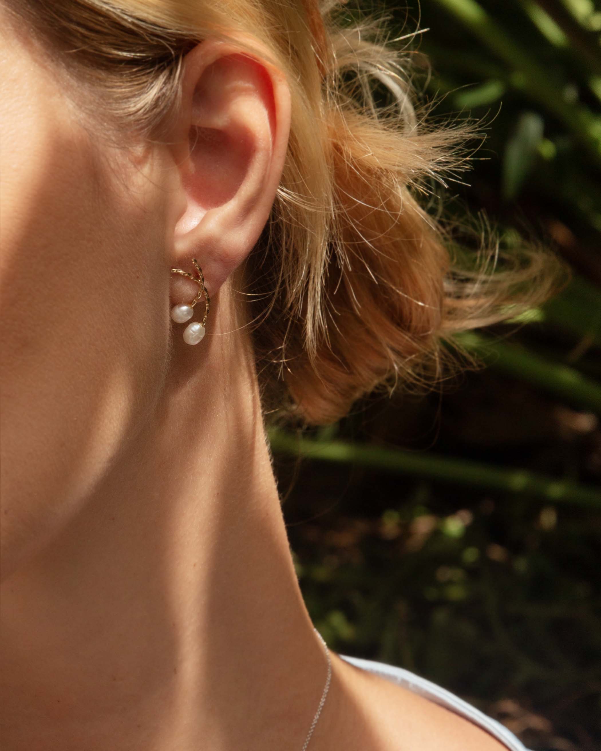 Tiera Twin Pearl Twist Studs 14ct Gold Earrings Imperial Jewellery 