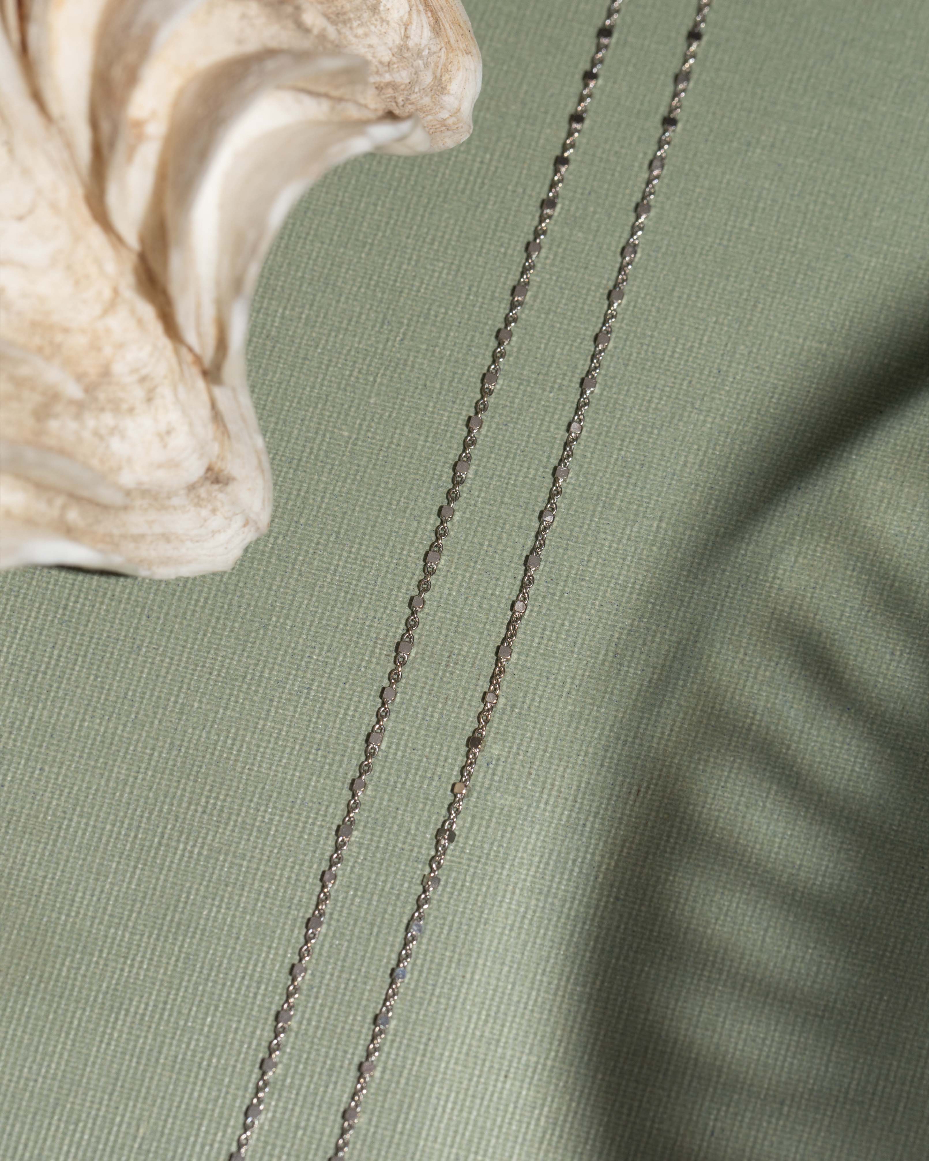 Trove Contemporary Spiga Link Chain 18ct White Gold 41cm Long Pendants/Necklaces Imperial Jewellery 