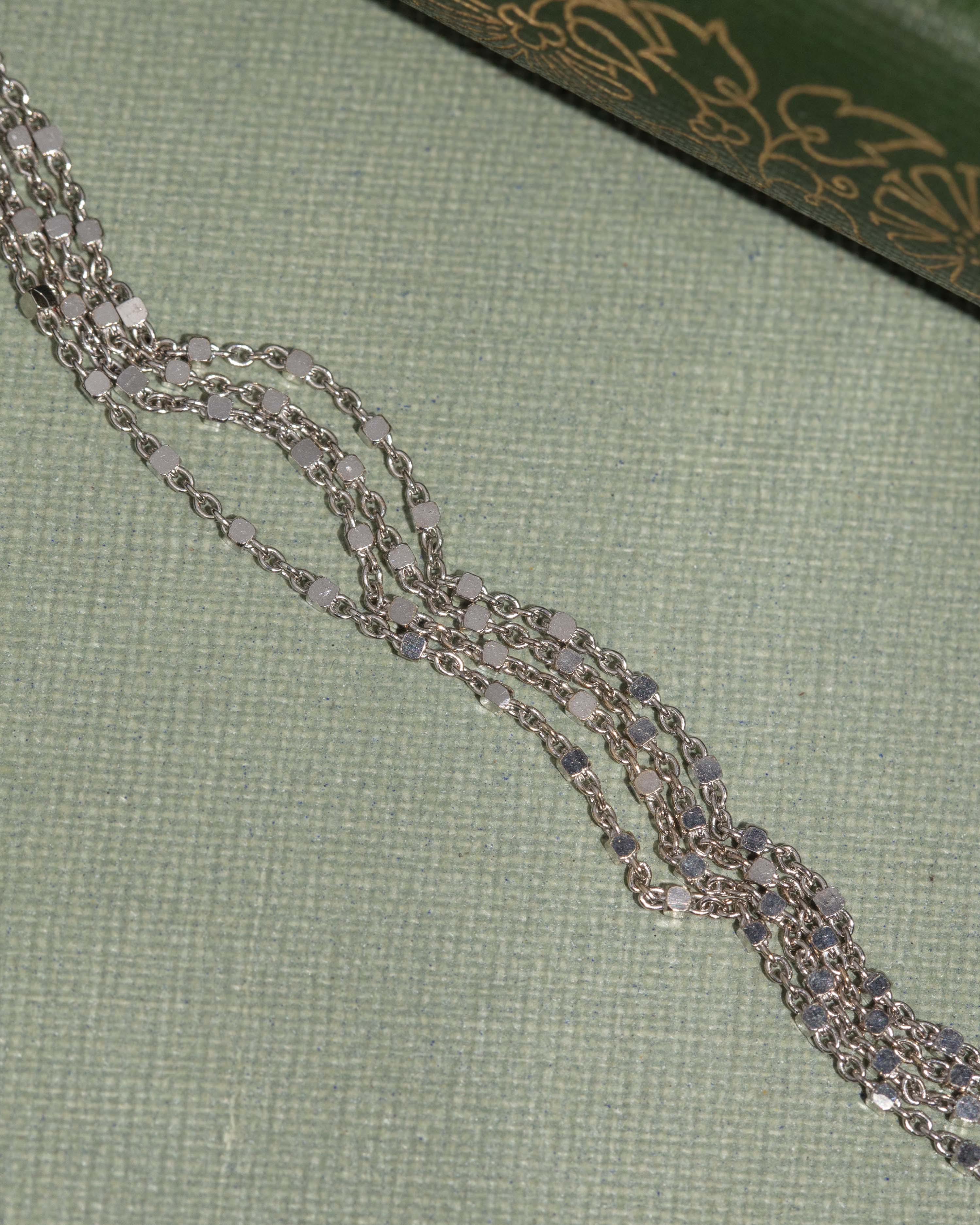 Trove Contemporary Spiga Link Chain 18ct White Gold 41cm Long Pendants/Necklaces Imperial Jewellery 