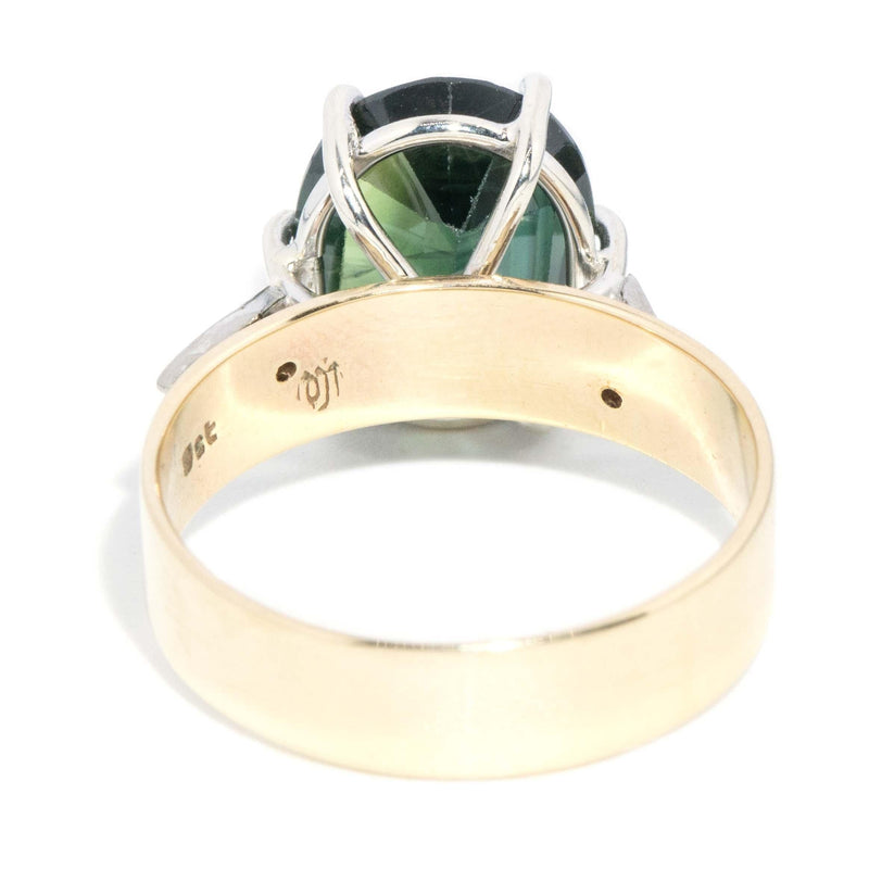 Vintage Circa 1980s Green Sapphire & Diamond Ring 9 Carat Gold