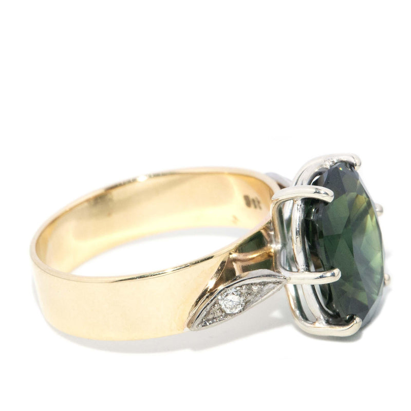 Vintage Circa 1980s Green Sapphire & Diamond Ring 9 Carat Gold