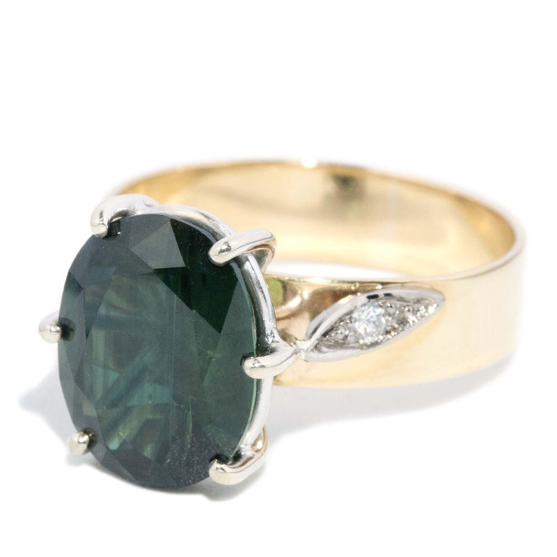 Vintage Circa 1980s Green Sapphire & Diamond Ring 9 Carat Gold