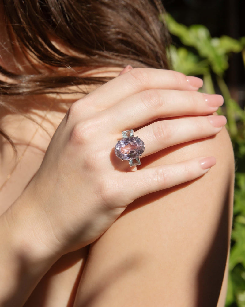 Contemporary Kunzite & Aquamarine Cocktail Ring 18 Carat White Gold