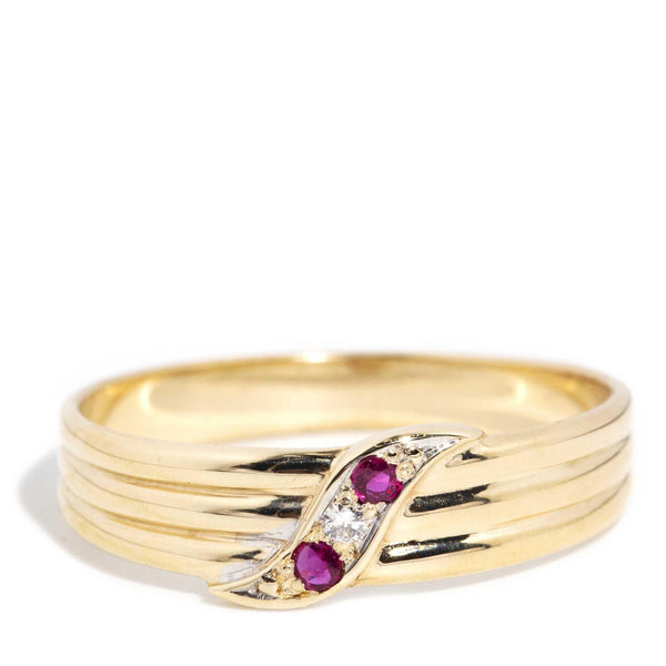 Min 1970s Ruby & Diamond Grooved Band 9ct Gold