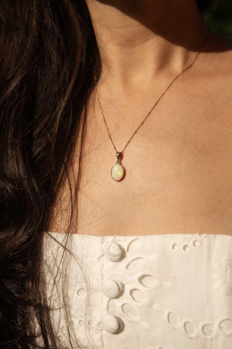 Gina 1980s Australian Opal Pendant 9ct Gold