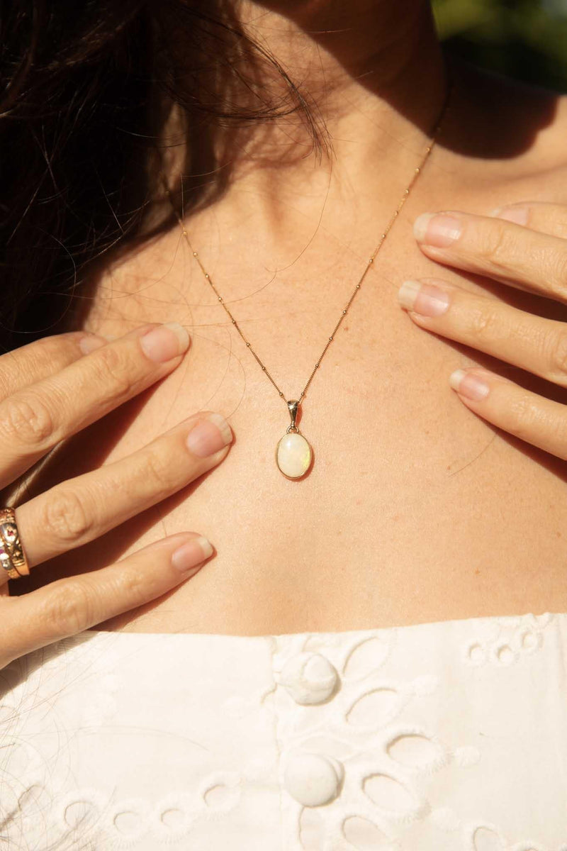 Gina 1980s Australian Opal Pendant 9ct Gold