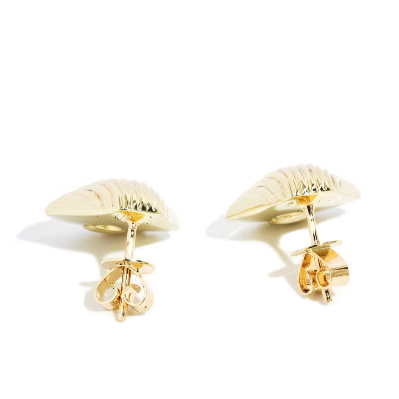 Katniss 1980s Vintage Seashell Earrings 9ct Gold