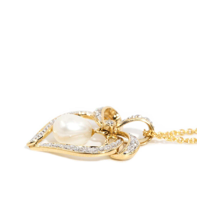 Arianna 1990s Pearl & Diamond 18ct Pendant