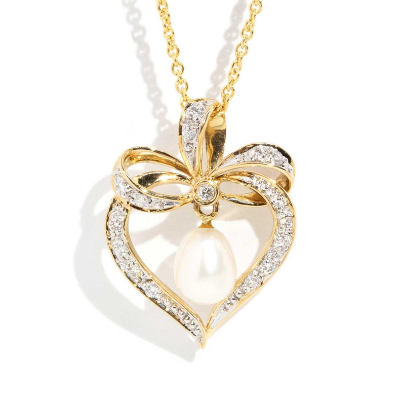 Arianna 1990s Pearl & Diamond 18ct Pendant