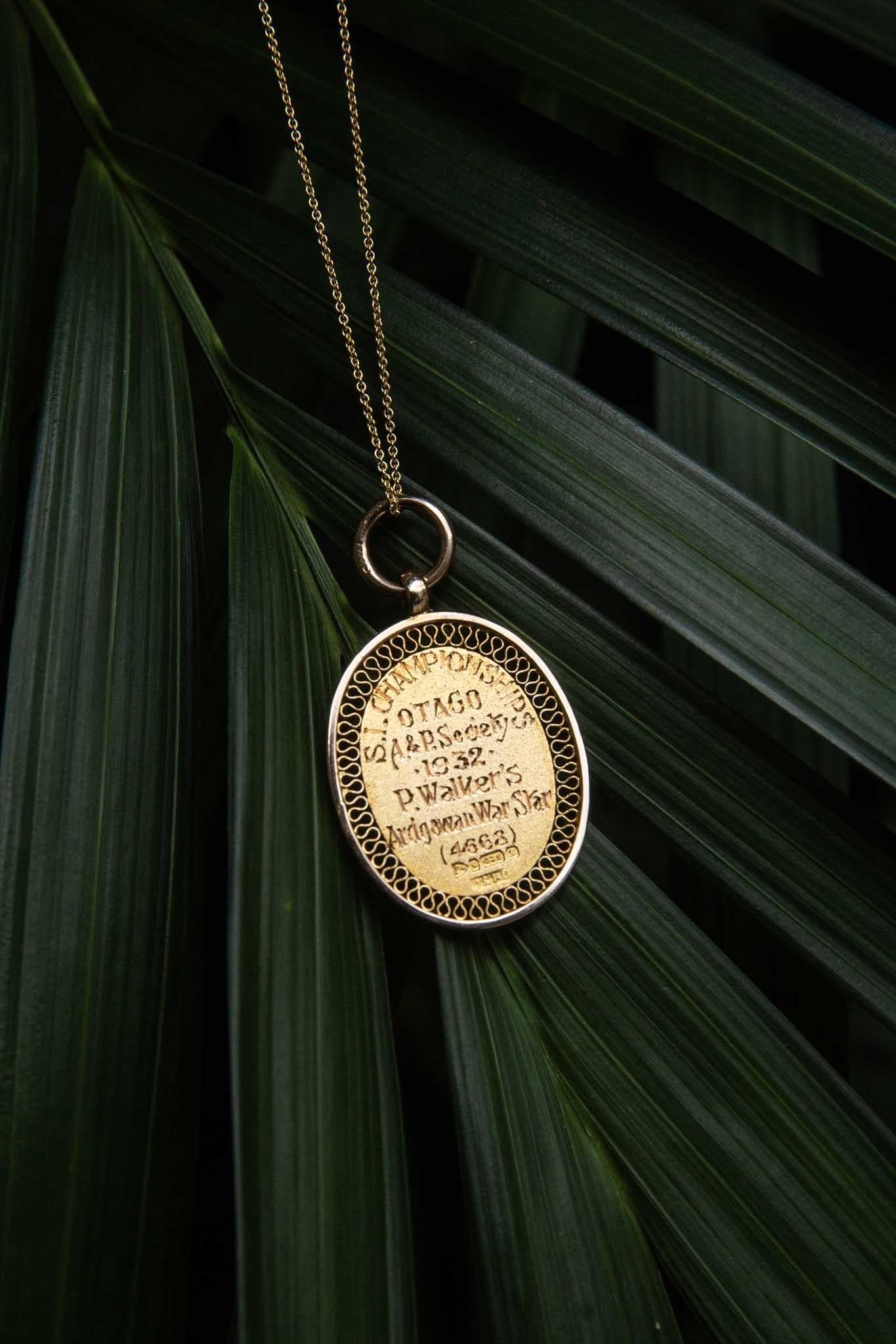 Vintage 1932 Oval Shield Award Pendant 9 Carat Yellow Gold