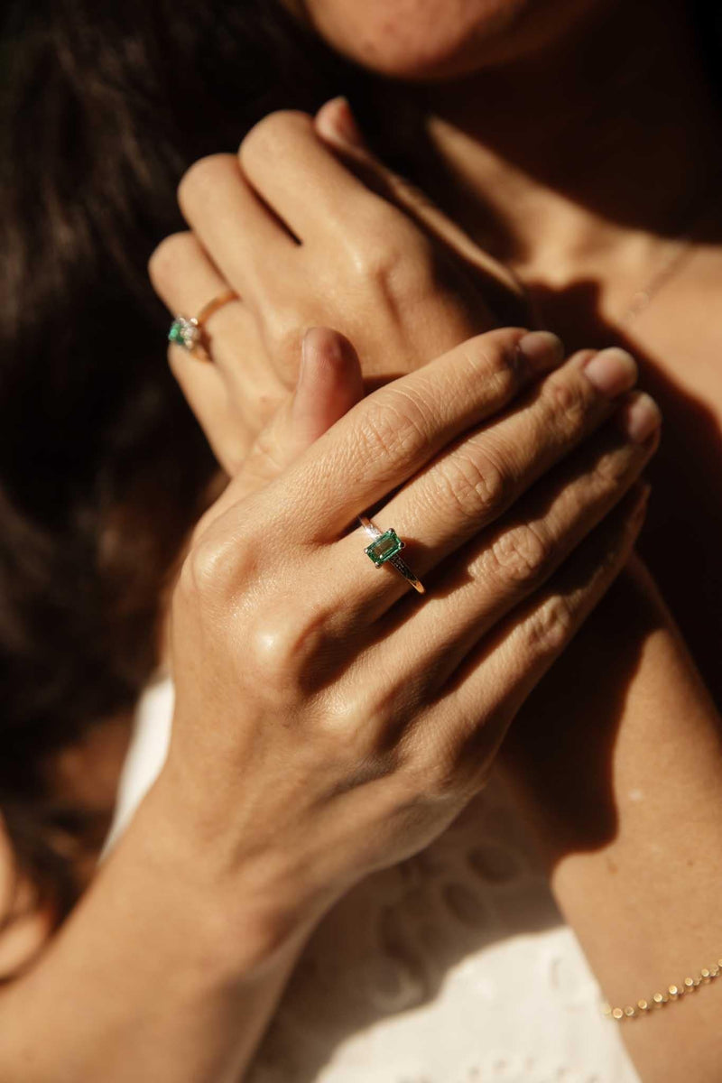 Zen 1960s Emerald & Diamond Ring 18ct