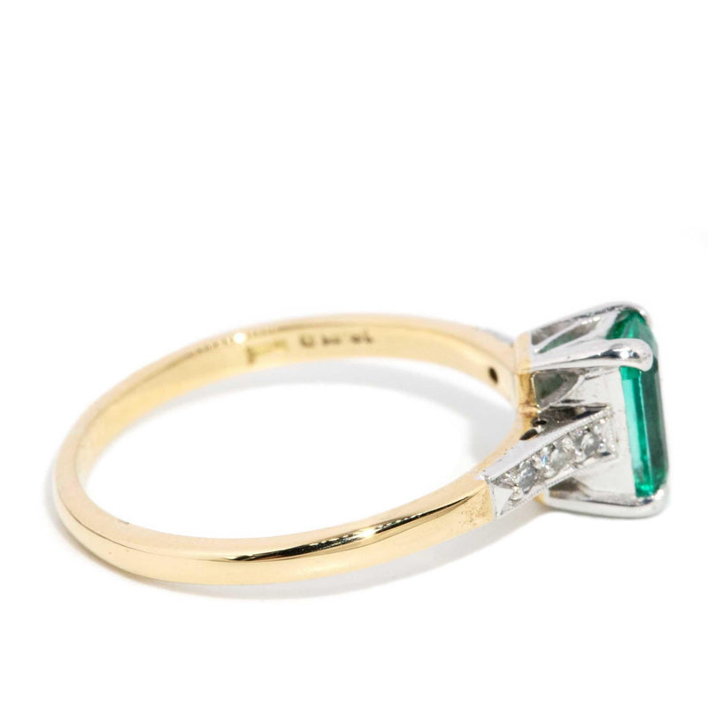 Zen 1960s Emerald & Diamond Ring 18ct
