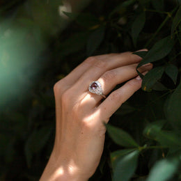 Amina Grey Spinel and Diamond Platinum Ring Ring Imperial Jewellery - Auctions, Antique, Vintage & Estate 