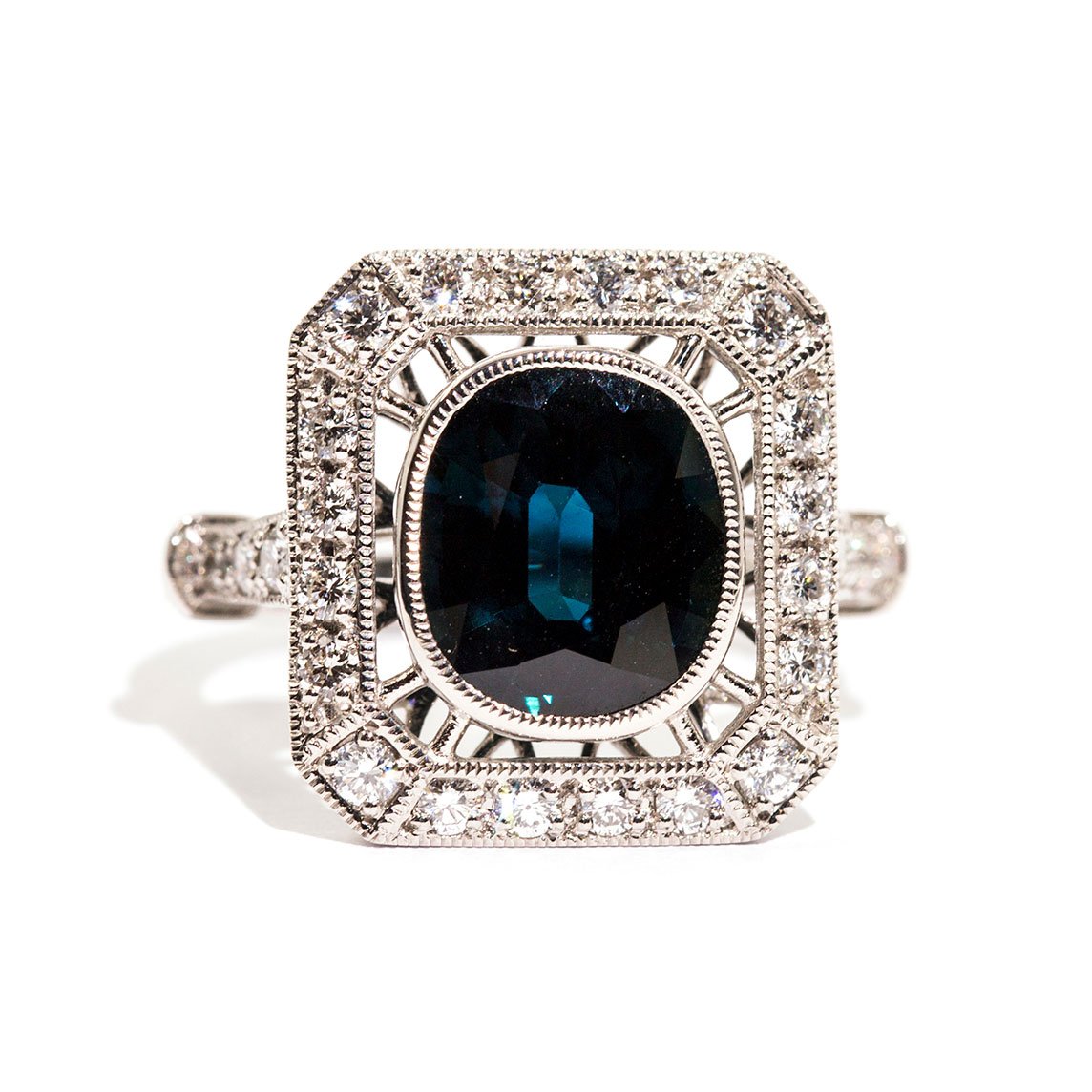 Apollo Sapphire & Diamond Ring Ring Imperial Jewellery - Auctions, Antique, Vintage & Estate 