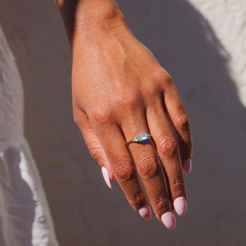 18 carat engagement on sale ring