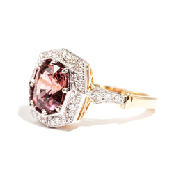 Cierra Spinel & Diamond Ring Ring Imperial Jewellery - Auctions, Antique, Vintage & Estate 