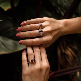 Cierra Spinel & Diamond Ring Ring Imperial Jewellery - Auctions, Antique, Vintage & Estate 