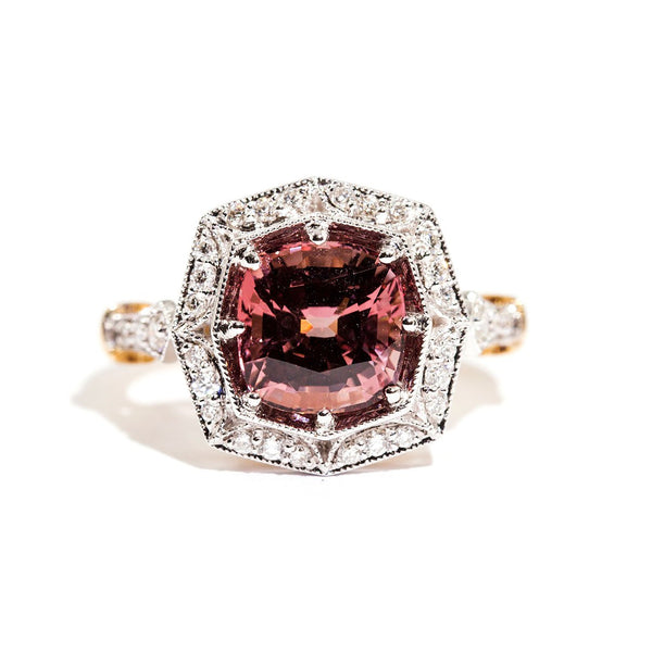 Cierra Spinel & Diamond Ring Ring Imperial Jewellery - Auctions, Antique, Vintage & Estate 