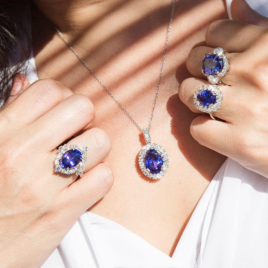 Daphne Platinum Oval Tanzanite and Diamond Halo Pendant Pendants/Necklaces Imperial Jewellery - Auctions, Antique, Vintage & Estate 