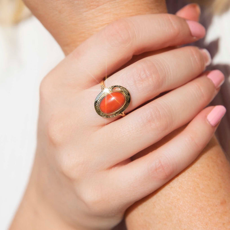 Dido 1960s Coral Cabochon Patterned Ring 18ct Gold Rings Imperial Jewellery 