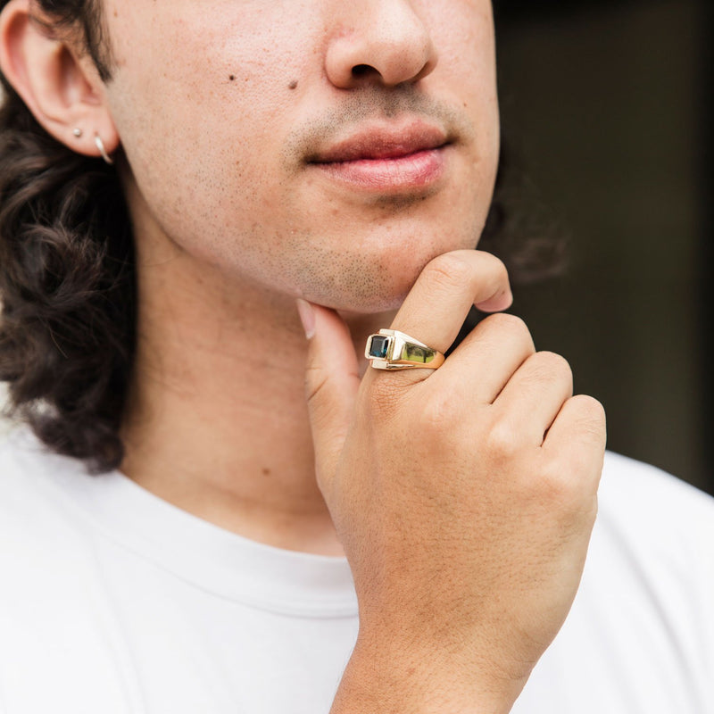Blue sapphire online male ring