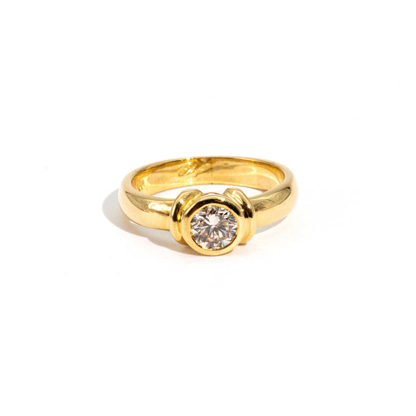 Solitaire diamond ring