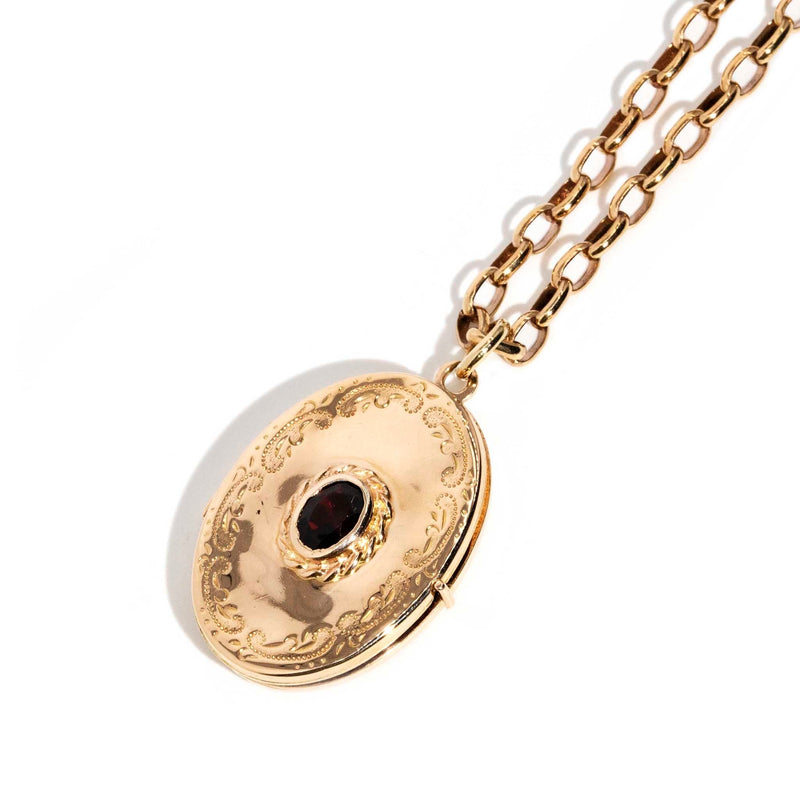 ERI DONE Haven Circa 1960s Garnet Patterned Oval Locket & Chain 9ct Gold Imperial Jewellery 