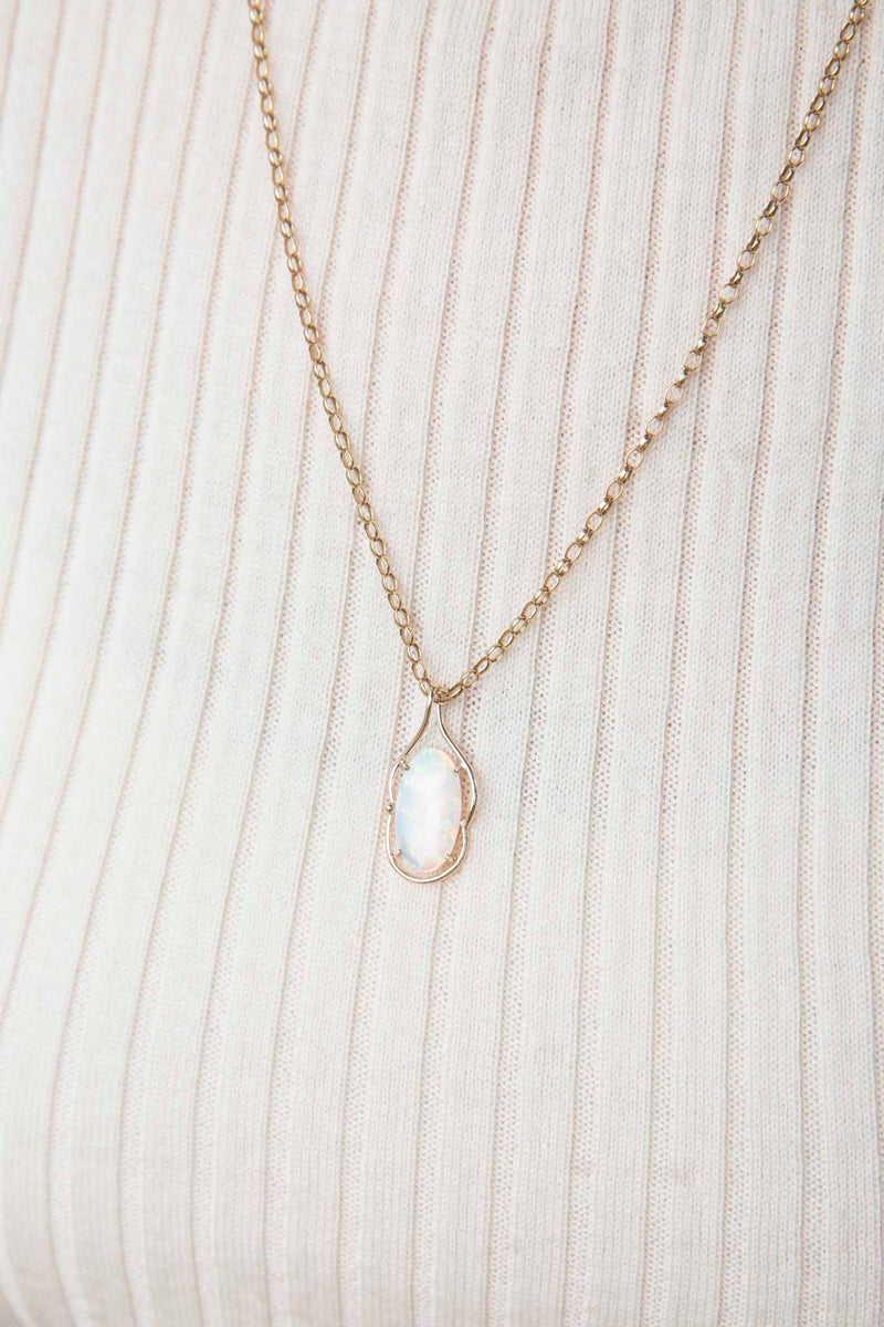 Hannah 1990s Crystal Opal Pendant & Chain 9ct Yellow Gold* DRAFT Pendants/Necklaces Imperial Jewellery 