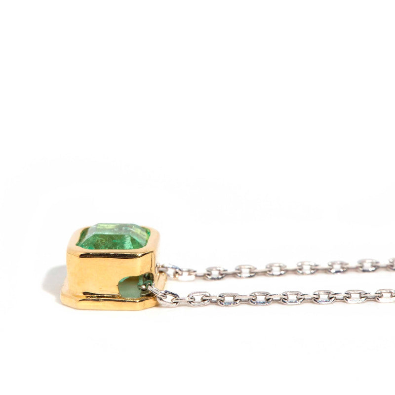 Kyria 9ct Yellow Gold Rubover Emerald Pendant & White Gold Chain Pendants/Necklaces Imperial Jewellery 