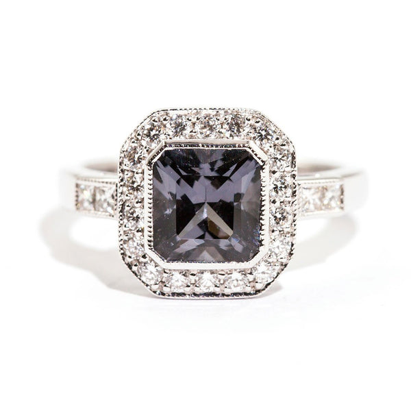 Lennie Spinel & Diamond Ring Ring Imperial Jewellery - Auctions, Antique, Vintage & Estate 