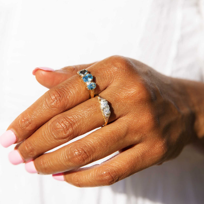 Yellow gold on sale vintage wedding rings