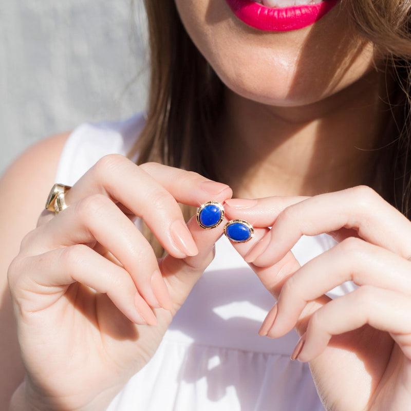 14 Carat Yellow Gold Lapis Lazuli Cabochon Vintage Stud Earrings