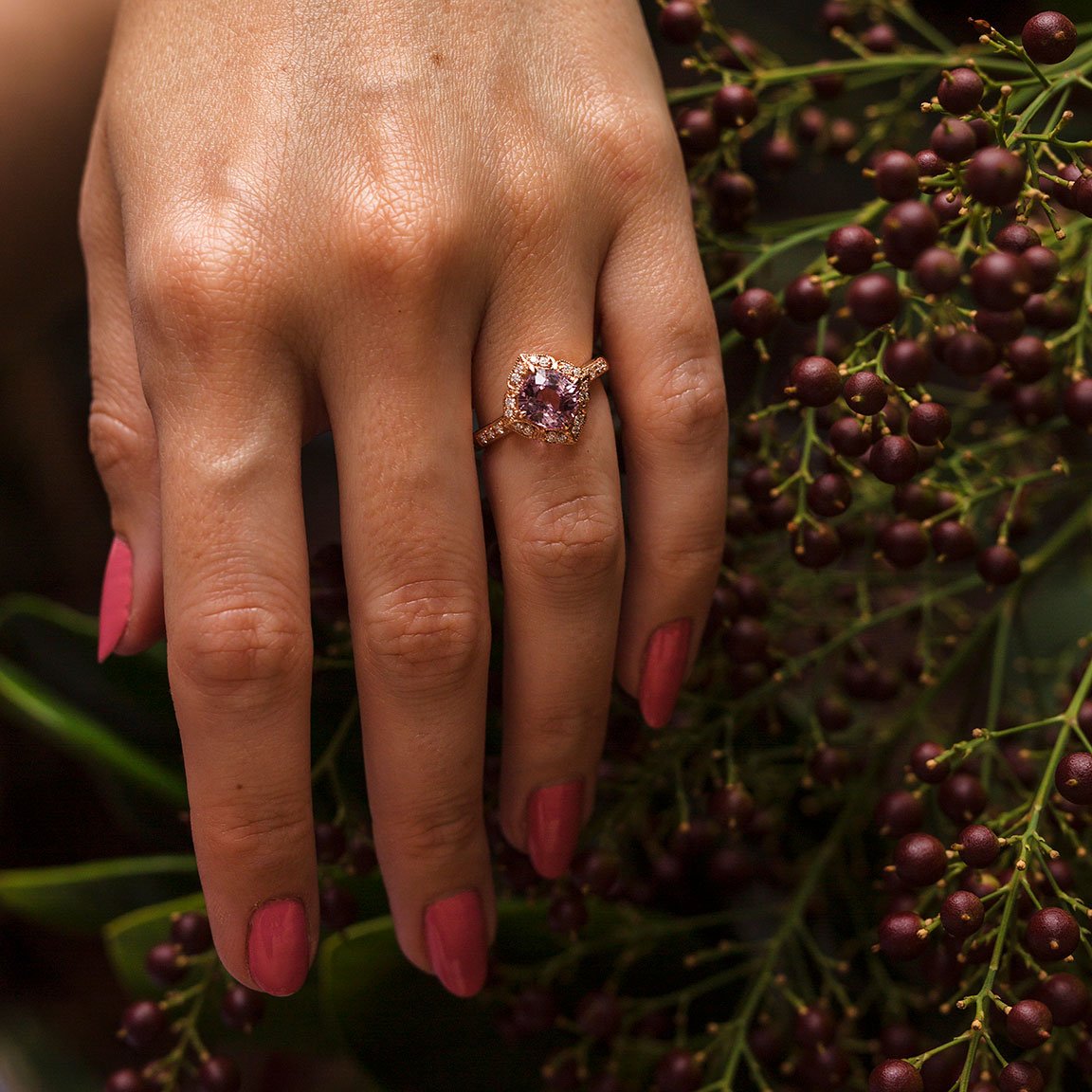 Mika Spinel & Diamond Ring Ring Imperial Jewellery - Auctions, Antique, Vintage & Estate 