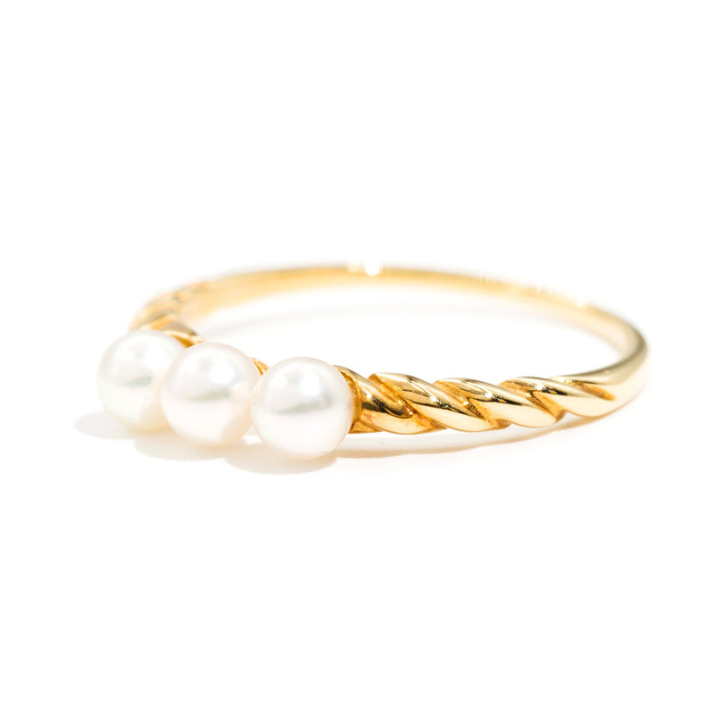 Mikimoto Three Pearl 18 Carat Yellow Gold Ring Ring Imperial Jewellery - Auctions, Antique, Vintage & Estate