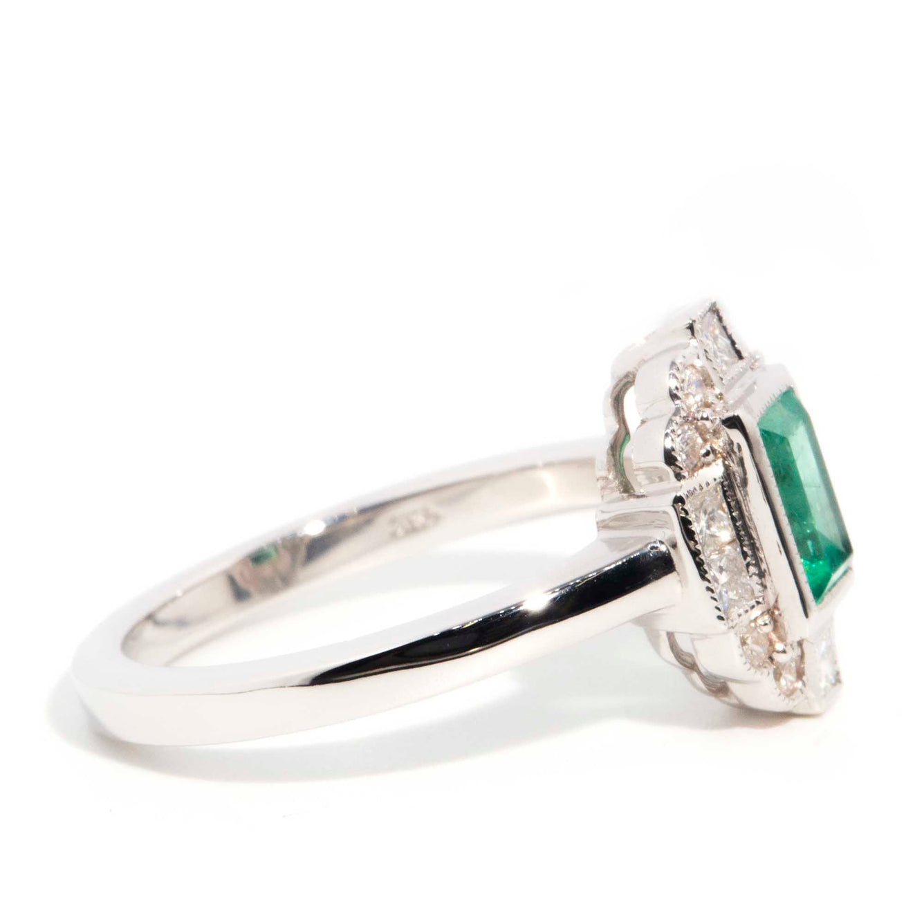 Neytiri Art Deco Emerald & Diamond Cluster 18ct Gold Ring Rings Imperial Jewellery 