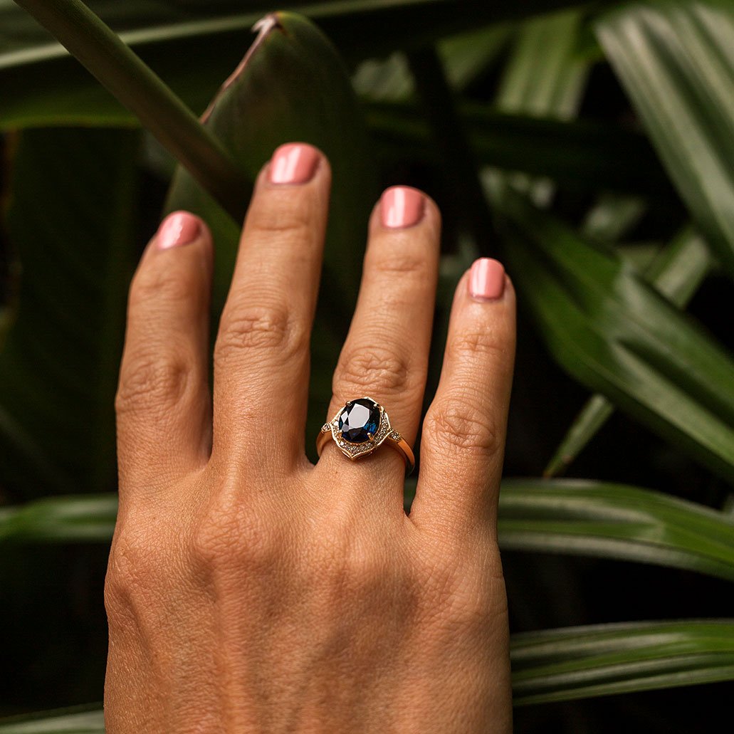 Robe Sapphire & Diamond Ring Ring Imperial Jewellery - Auctions, Antique, Vintage & Estate 
