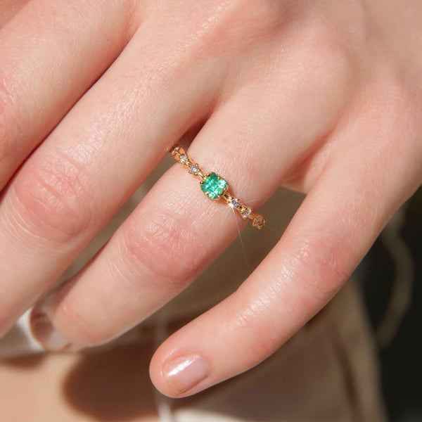 Ruri Natural Emerald & Diamond Ring 18ct Gold Rings Imperial Jewellery 