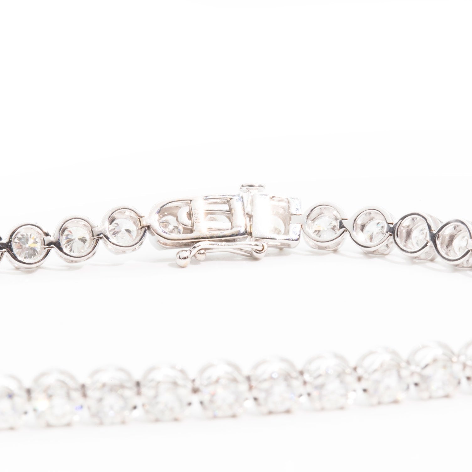 Shiloh Diamond Tennis Bracelet in 18 Carat White Gold Bracelets/Bangles Imperial Jewellery