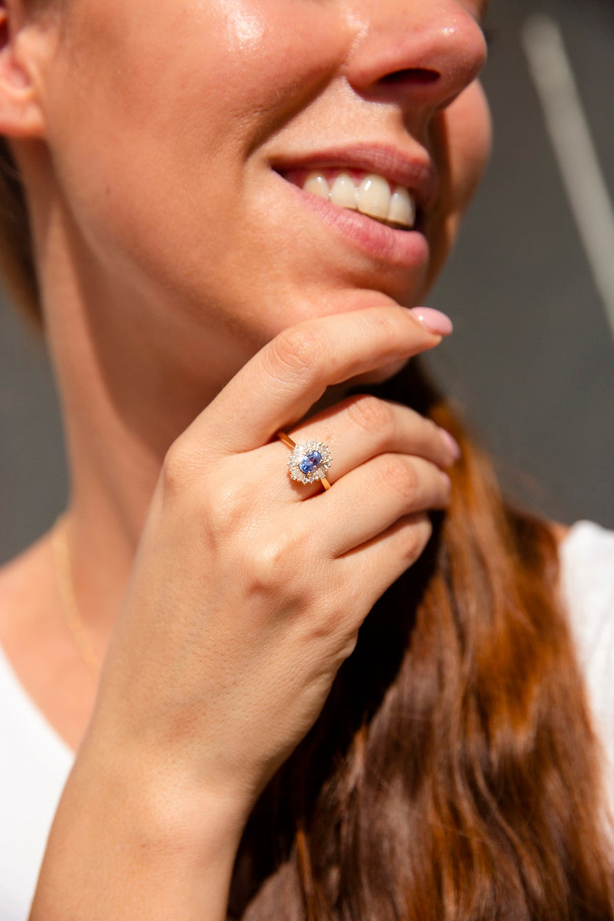 Stella Ceylon Sapphire & Diamond 18ct Gold Ring Rings Imperial Jewellery