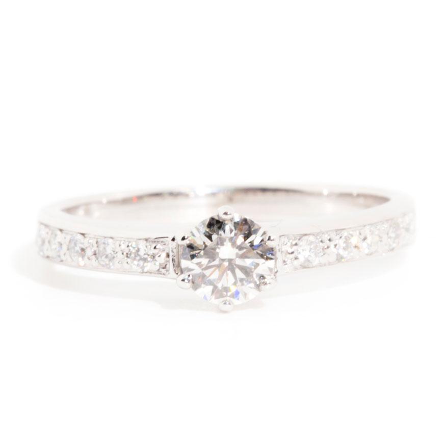 18kt white gold hotsell diamond engagement ring