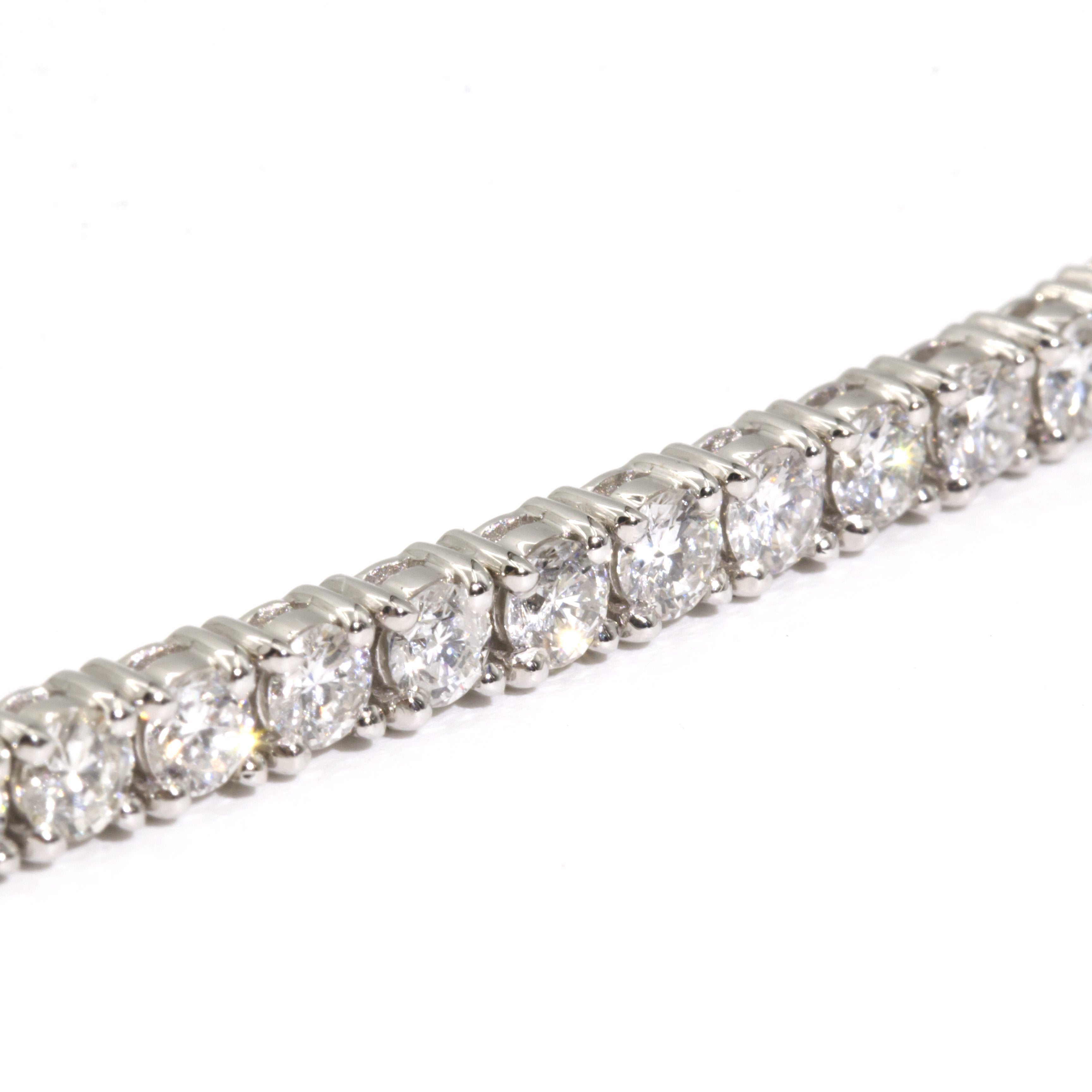 Winter 18 Carat White Gold Diamond Tennis Bracelet Bracelets/Bangles Imperial Jewellery - Auctions, Antique, Vintage & Estate