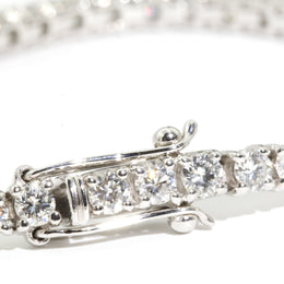 Winter 18 Carat White Gold Diamond Tennis Bracelet Bracelets/Bangles Imperial Jewellery - Auctions, Antique, Vintage & Estate