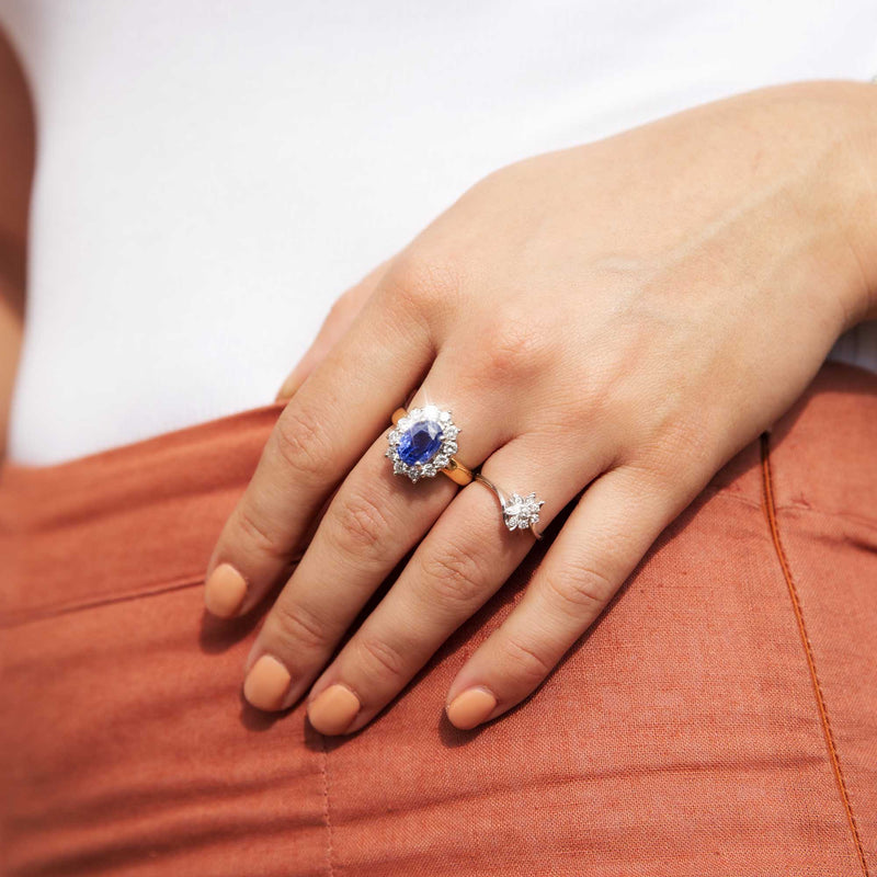 Yetta 18ct Gold Ceylon Sapphire Diamond Halo Ring* $ Rings Imperial Jewellery